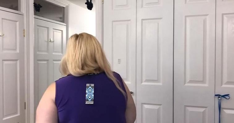 Adele - Probándose mi nuevo vestido malva