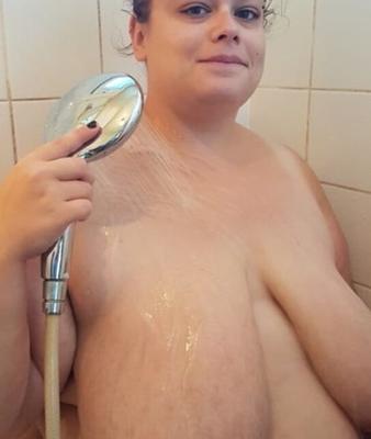 美しいぽっちゃり系女性