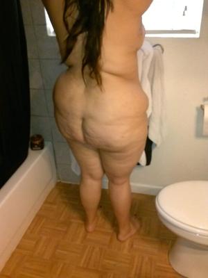 BBW Femme hors de la douche