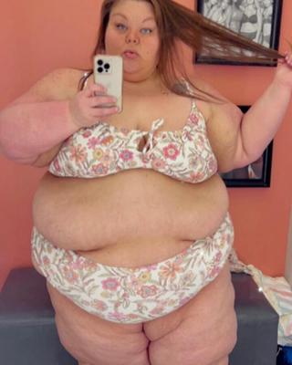 VintageViolettex - SSBBW fofo com barriga grande e BUNDA GORDA