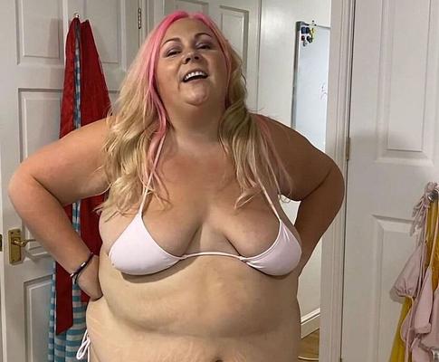 Fat Adele - Nice Fatty Para deixar seu pau duro e latejante