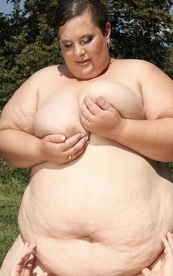 Fat Femdom Facesitting