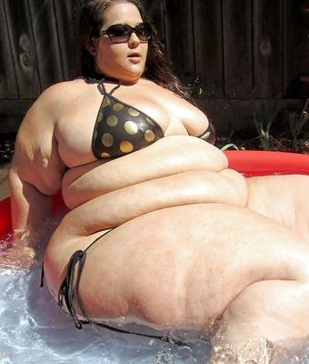Gorgeous Fatty In A Bikini