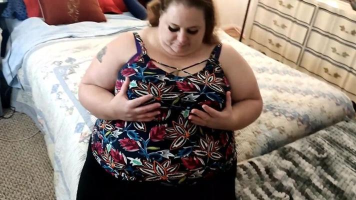 SSBBW CERDO FEO GRAN VIENTRE MONA