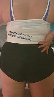 Webslut shyflashingstar expuesta en kik y telegram