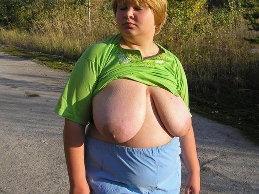 Grandes tetas de dulce gordita