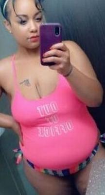 St Louis MOE brun clair mixte joufflu chaudasse SEINS VENTRE JAMBES sympa