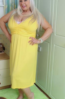 Samantha Sanders – riesige britische BBW