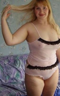 DEJE JUGAR.REPOST MIA EN LA SALA DE BBW,IMAGEFAP.PÍDAME ABRIR LAS PIERNAS