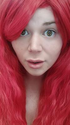 Penny Brown sob o busto (Starfire)