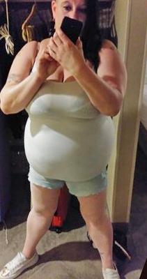 ラスベガスの厚い素晴らしい垂れ腹ぽっちゃり系ふしだらな女パンクヘア脂肪ホット
