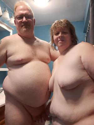 Pareja casada expuesta
