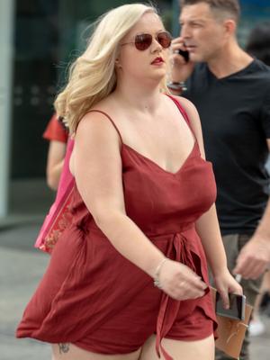 Сексуальные пухлые женщины (Chubbies Candids BBW)