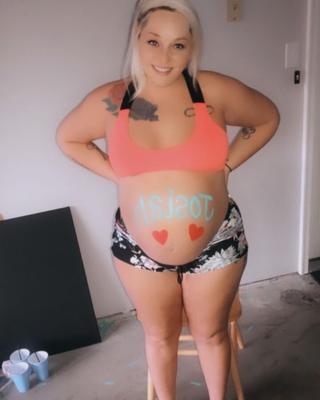 BBW GROS SEINS GROS PREGGO