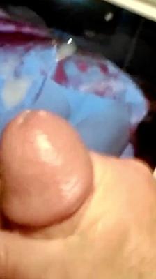 精液またはペニスの写真オーストラリアの妻のおっぱいと投稿してください