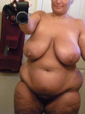 grosse femme selfie