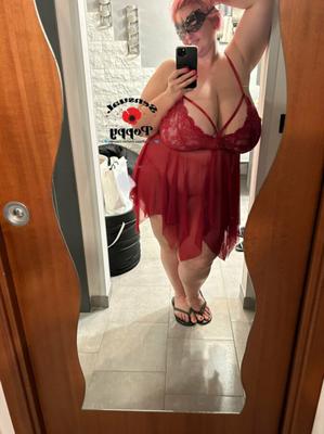 SSBBW ESPOSA AMATEUR con ENORMES UBRES / TETAS (SET CALIENTE)