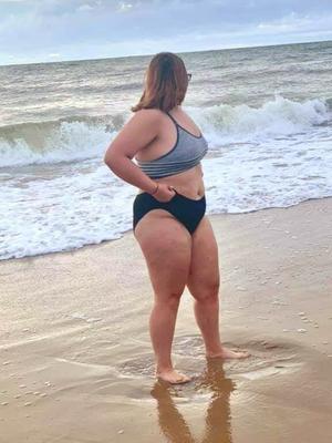 ビーチ ティーン Bbw/ビッグ美しい女性