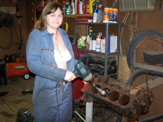My busty Mechanic