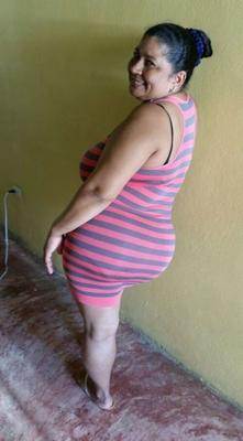 メキシコ出身のぽっちゃり熟女