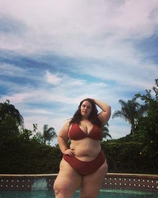 Jennie Shinas – Riesiges BBW-Instagram-Babe