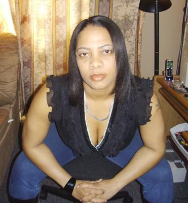 MÃE NEGRA NADINE E FILHA AJAH