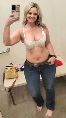 ChurchWifey „Neu für mich“ Sexy MILF Pawg; 