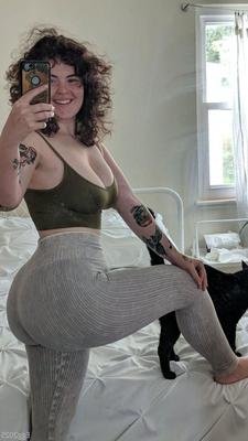 Wow tremendo culote clarita