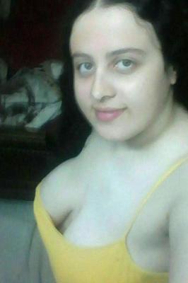 Arabische BBW-Amateurin