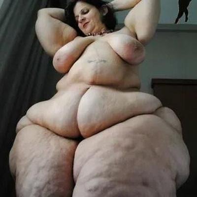 XXXL fits me best