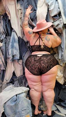 SSBBW アシュリー