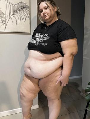Meninas gordas camisas pequenas