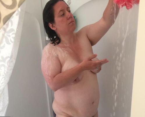 BBW жена Дженнифер душ