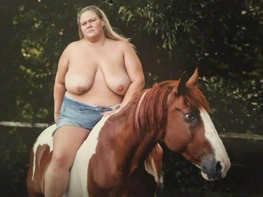 Trailer Trash Tammy’s Tits 