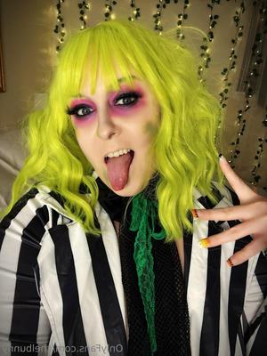 ChelHellBunny (ChelBunny) Beetlejuice 