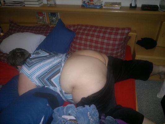 Fat german SSBBW shows incredible ass