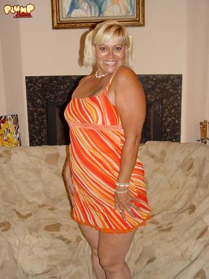 Sara mature