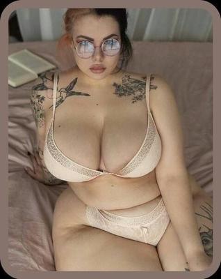 Super chaud et sexy de grandes belles femmes