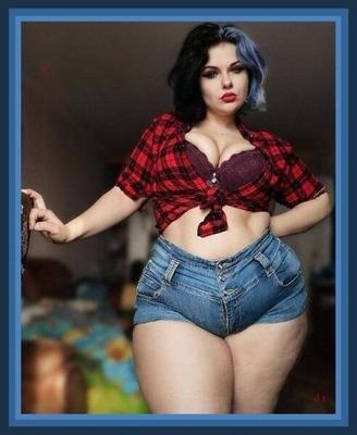 Incrível grande mulher bonita