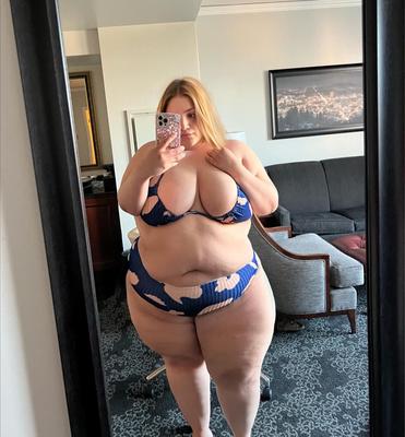 SSBBW Anali Sanchez von FB