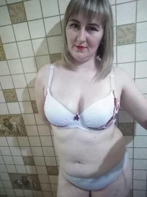 MILF russe joufflu Elena de Town Miass