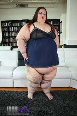 SSBBW Apple Bomb LBS Hottie