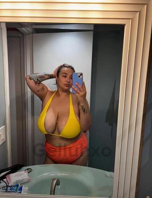 Monster Tits Gelluh