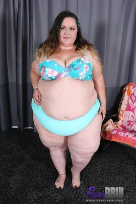 Miel en forma de pera ssbbw monika