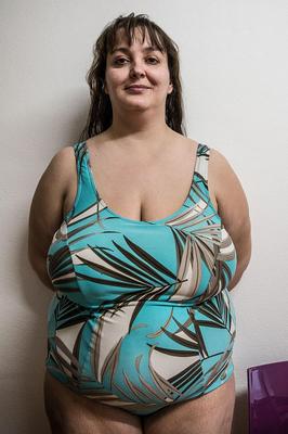 Charlotte et ses увеличение Grosses Mamelles de Laitière