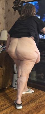 BBW Amateur Saggy seins et ventre
